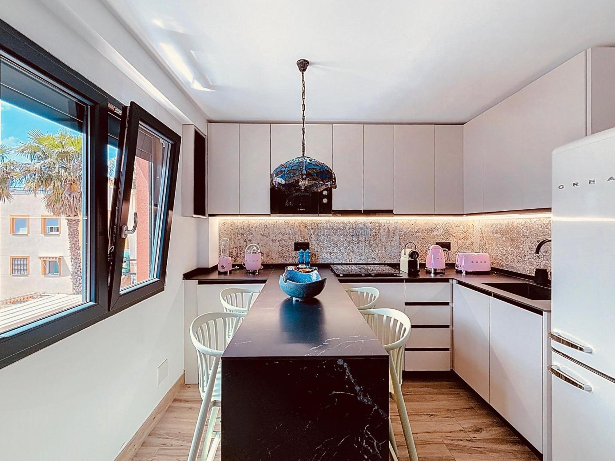 شقة Alhambra Deco Homtels توريمولينوس المظهر الخارجي الصورة